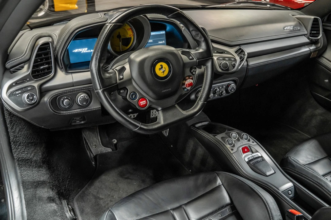 2012 Ferrari 458 Italia - Image 12 of 21