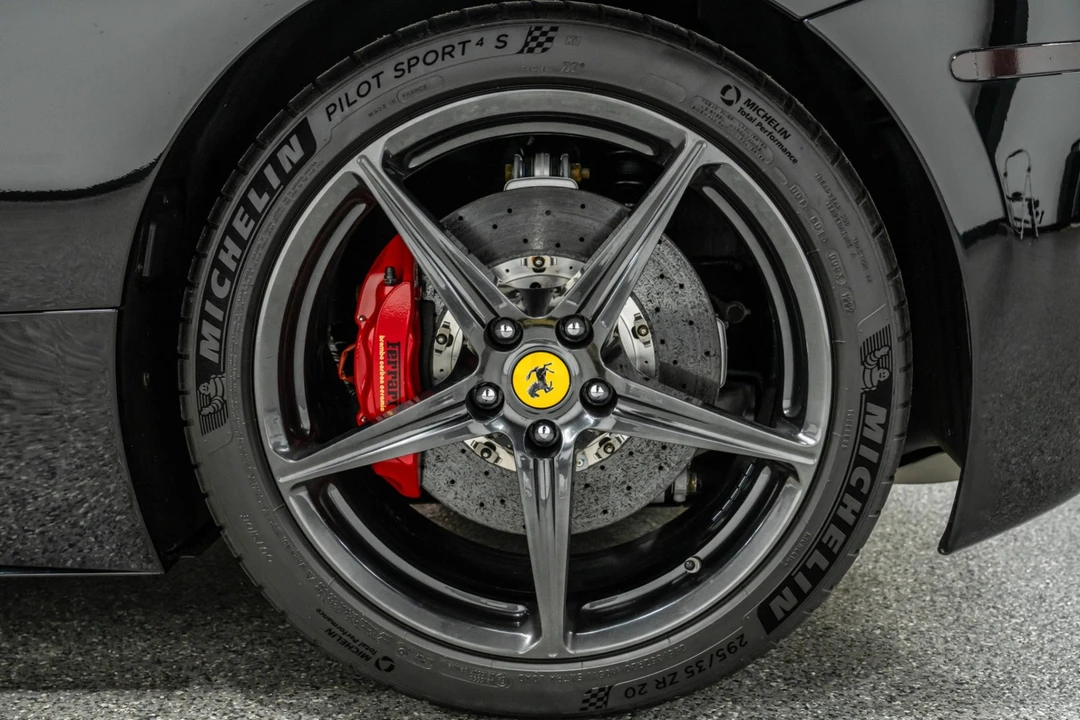 2012 Ferrari 458 Italia - Image 10 of 21
