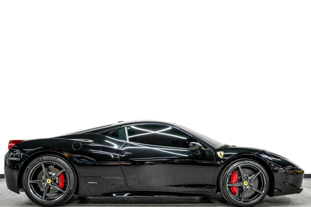 2012 Ferrari 458 Italia - Image 2 of 21