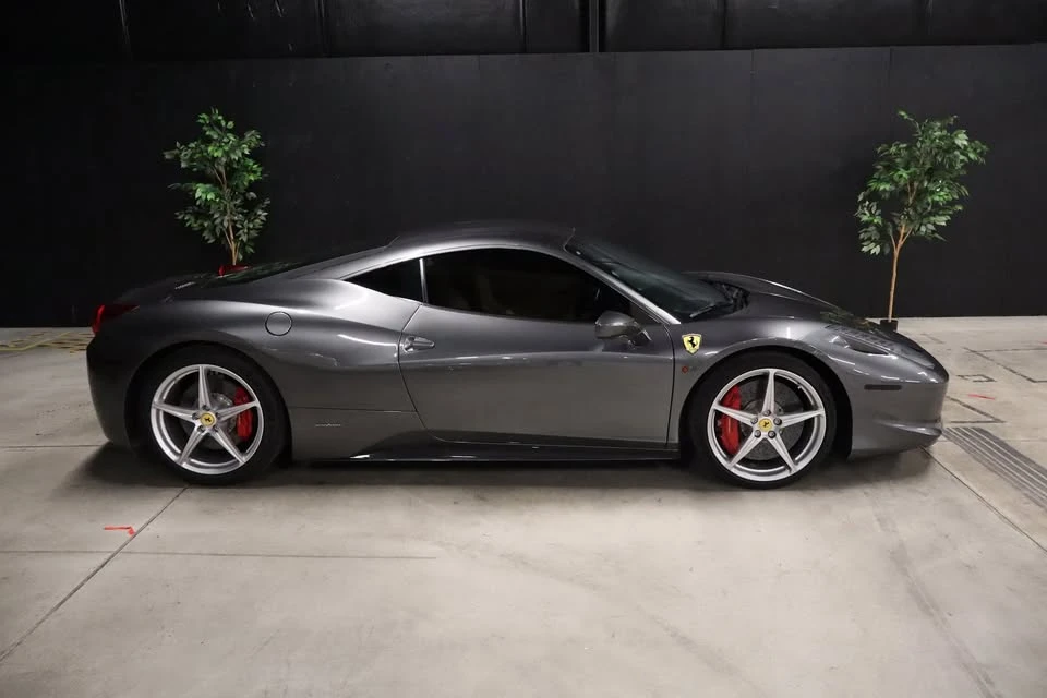 2012 Ferrari 458 Italia - Image 9 of 20