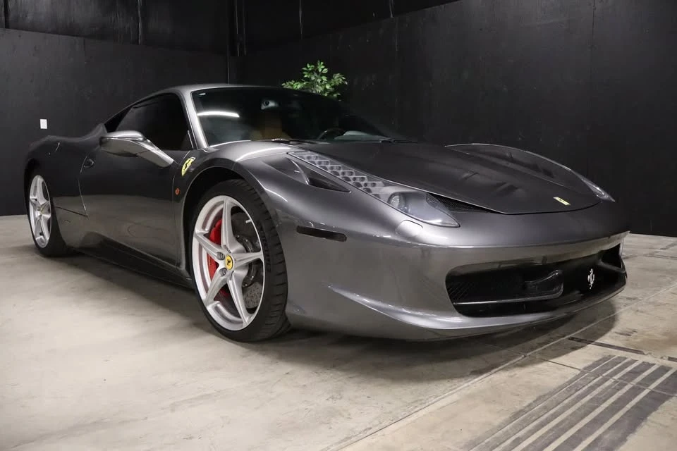 2012 Ferrari 458 Italia - Image 2 of 20