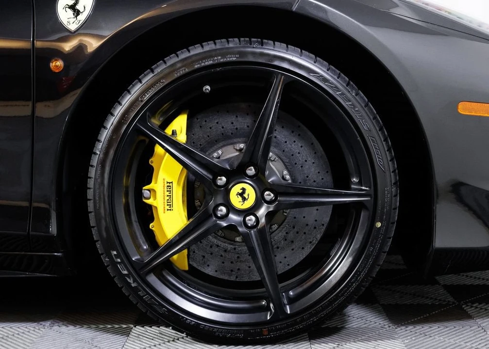 2012 Ferrari 458 Italia - Image 7 of 31