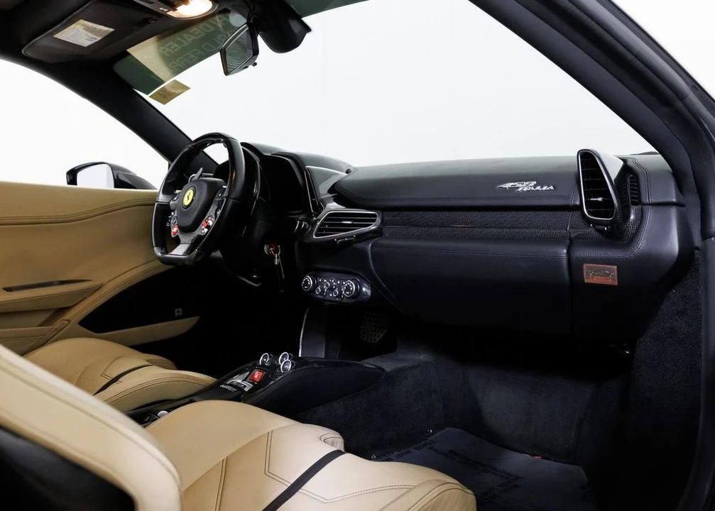2012 Ferrari 458 Italia - Image 19 of 31
