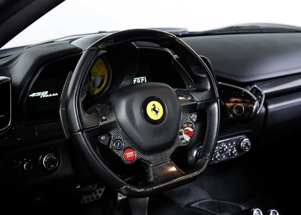 2012 Ferrari 458 Italia - Image 14 of 31