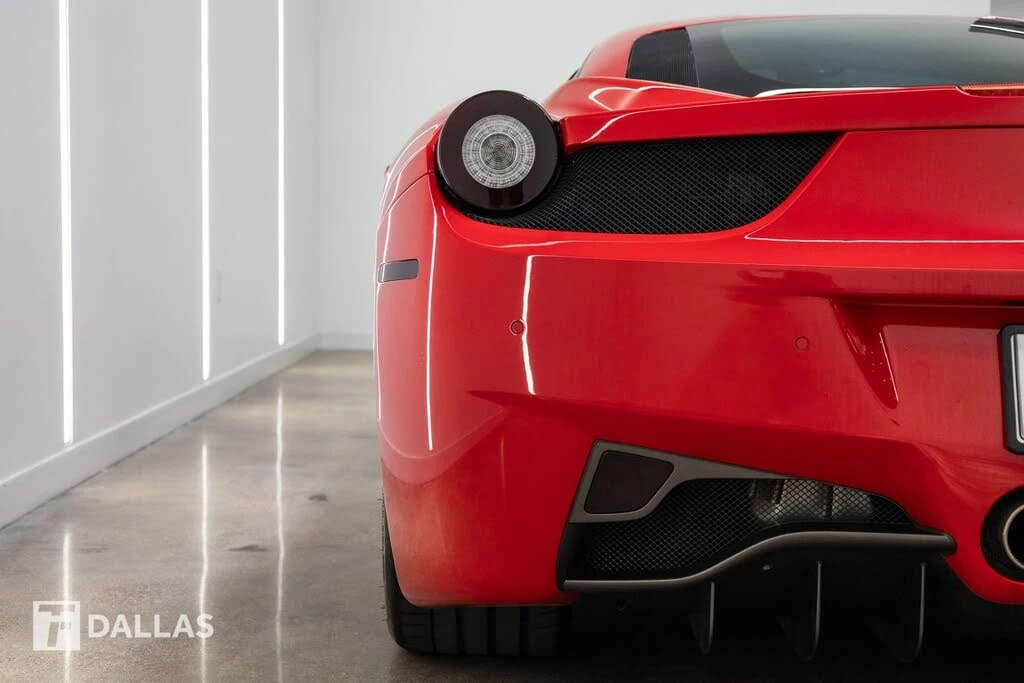 2012 Ferrari 458 Italia - Image 13 of 31