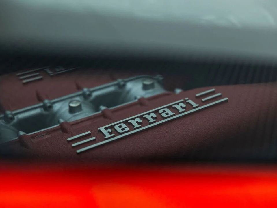 2012 Ferrari 458 Italia - Image 13 of 31