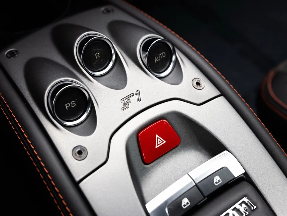 2012 Ferrari 458 Italia - Image 19 of 31