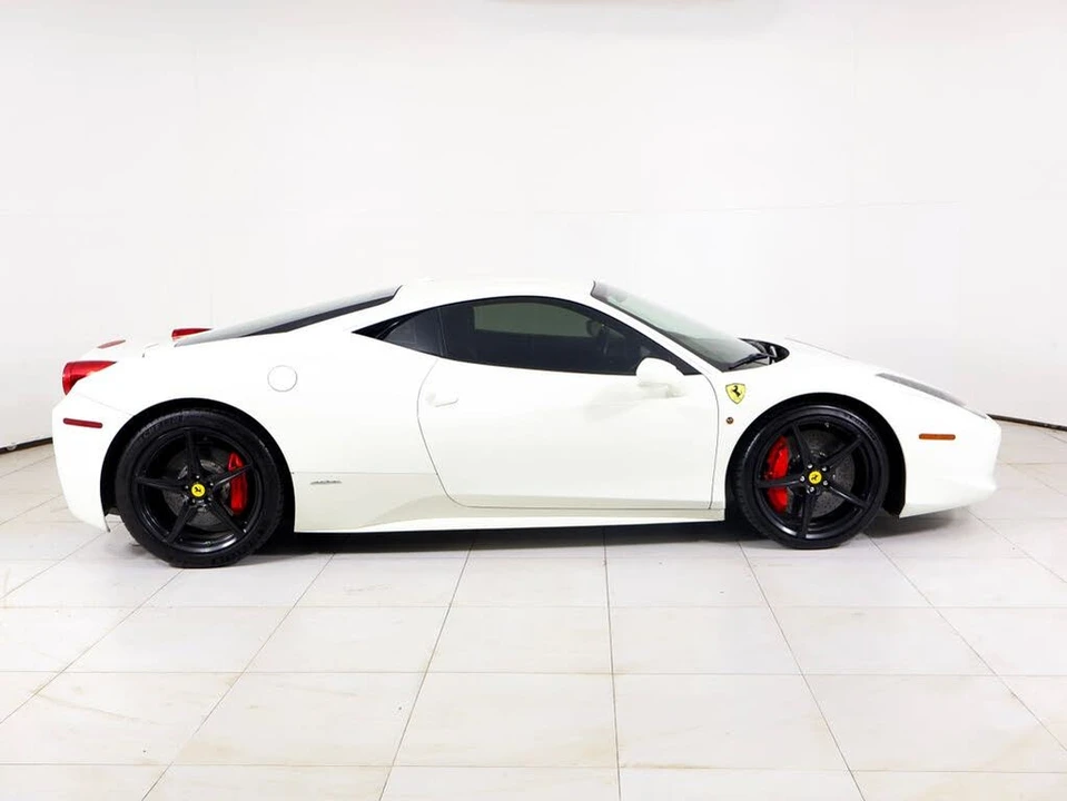 2012 Ferrari 458 Italia - Image 27 of 30