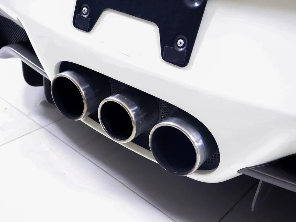 2012 Ferrari 458 Italia - Image 25 of 30