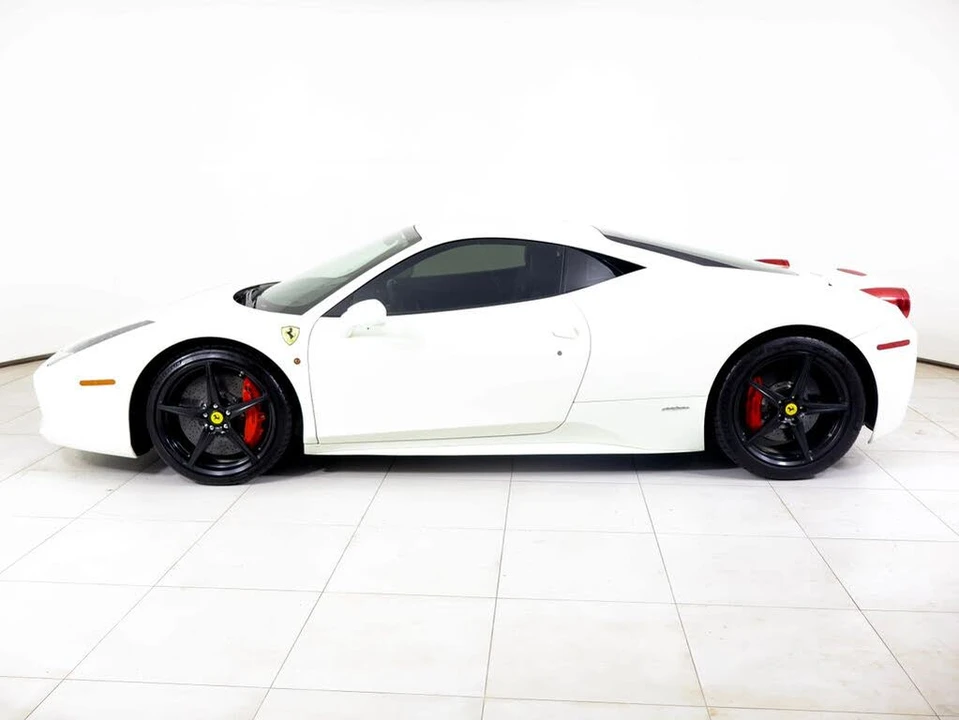 2012 Ferrari 458 Italia - Image 2 of 30