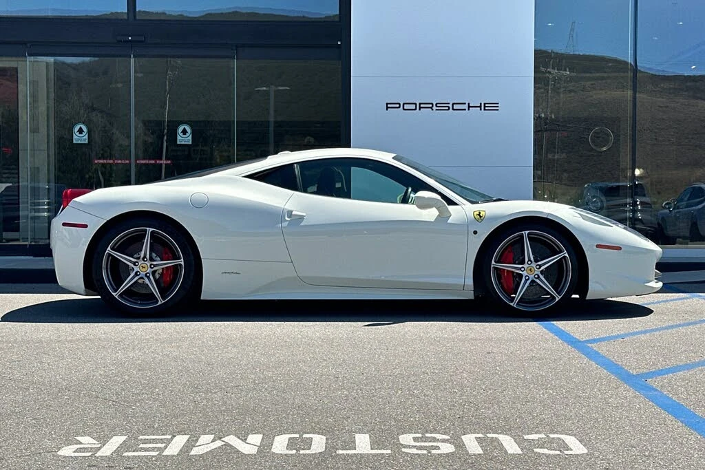 2012 Ferrari 458 Italia - Image 9 of 31