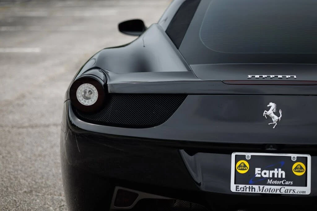 2012 Ferrari 458 Italia - Image 17 of 31