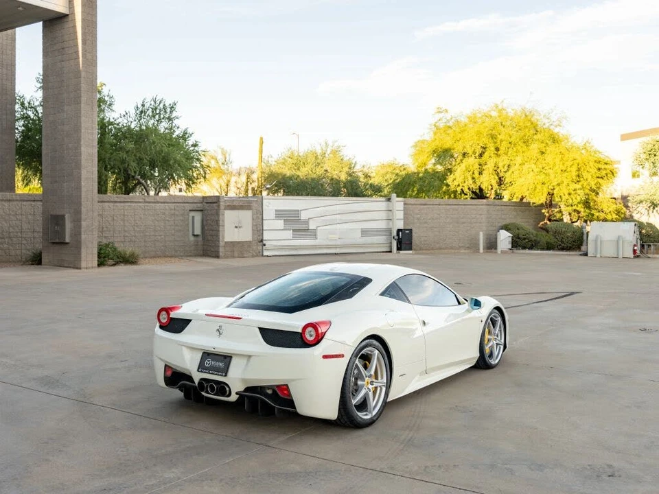 2012 Ferrari 458 Italia - Image 26 of 31
