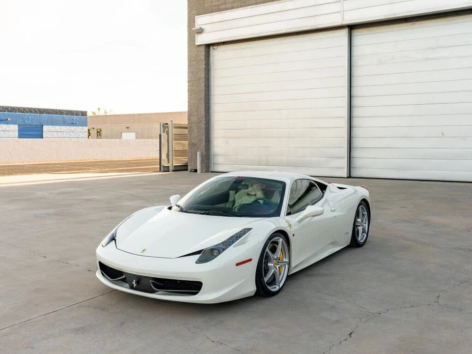 2012 Ferrari 458 Italia - Image 22 of 31