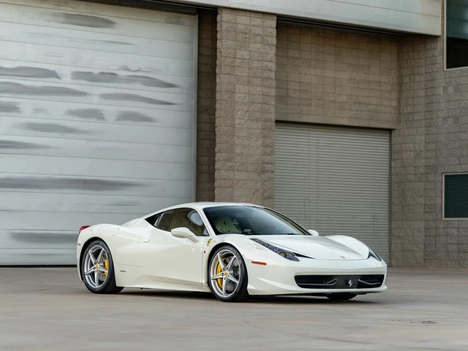 2012 Ferrari 458 Italia - Image 2 of 31