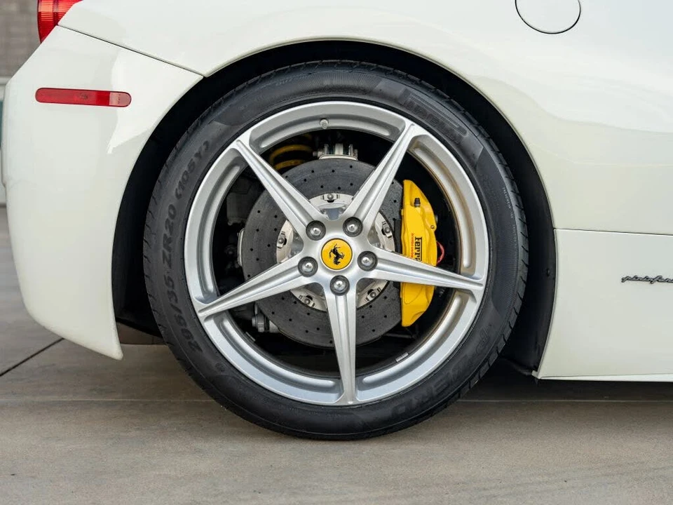 2012 Ferrari 458 Italia - Image 30 of 31