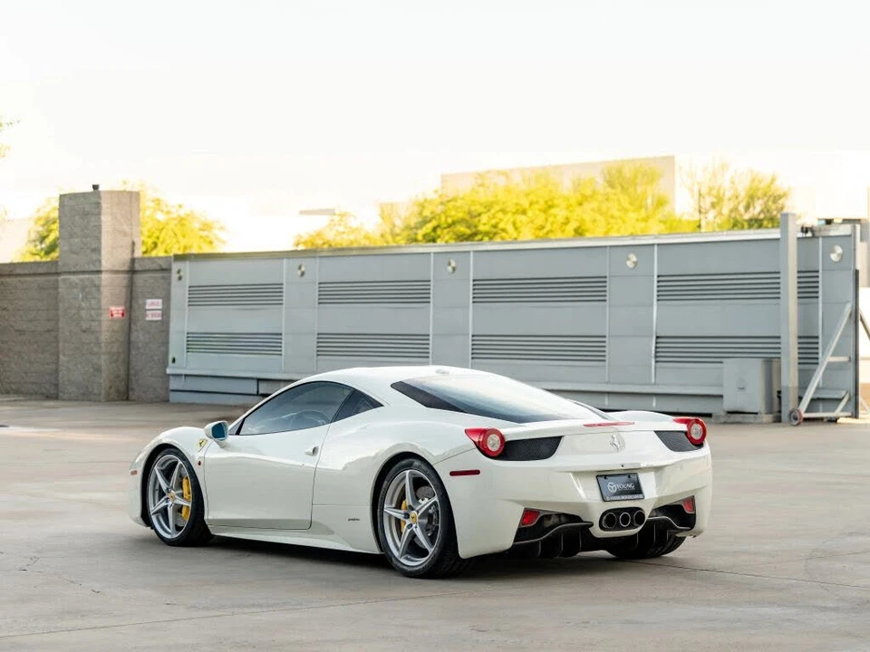 2012 Ferrari 458 Italia - Image 6 of 31