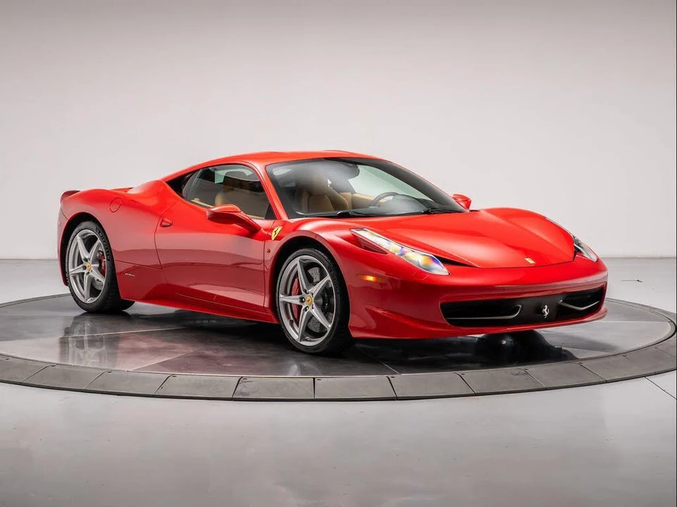 2012 Ferrari 458 Italia - Image 7 of 31
