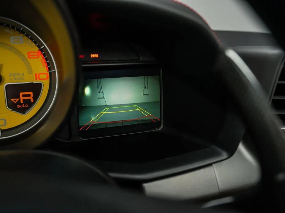 2012 Ferrari 458 Italia - Image 26 of 31