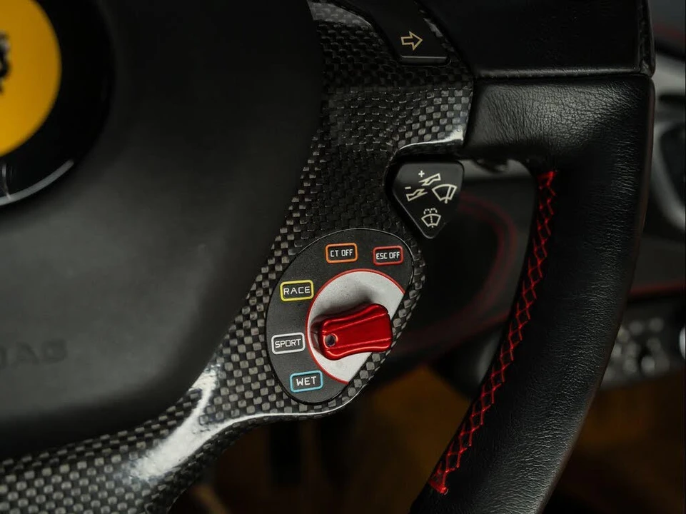 2012 Ferrari 458 Italia - Image 23 of 31