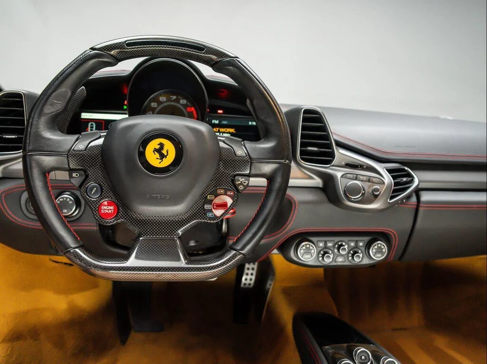 2012 Ferrari 458 Italia - Image 21 of 31