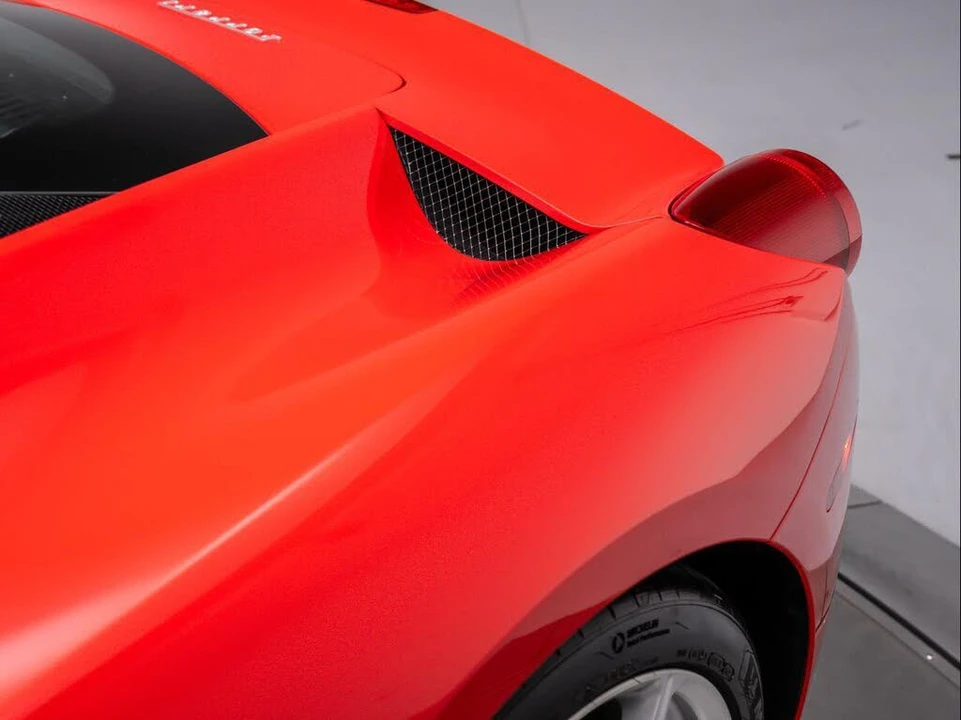 2012 Ferrari 458 Italia - Image 16 of 31