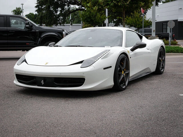 2012 Ferrari 458 Italia - Image 5 of 31