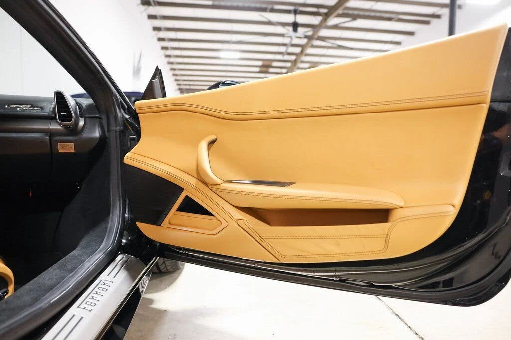 2012 Ferrari 458 Italia - Image 21 of 31