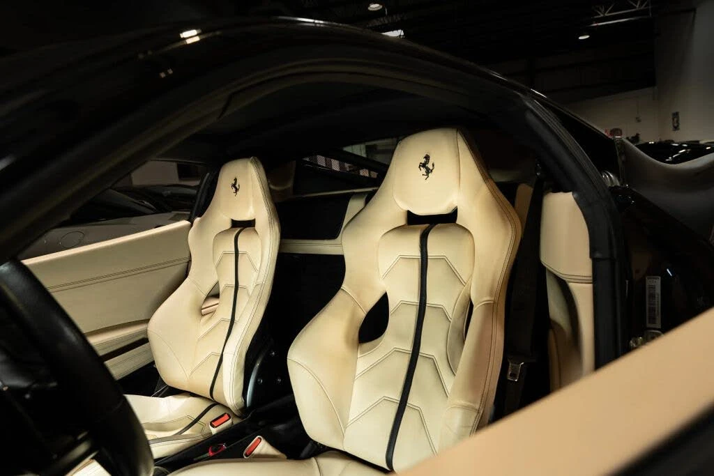 2012 Ferrari 458 Italia - Image 2 of 31