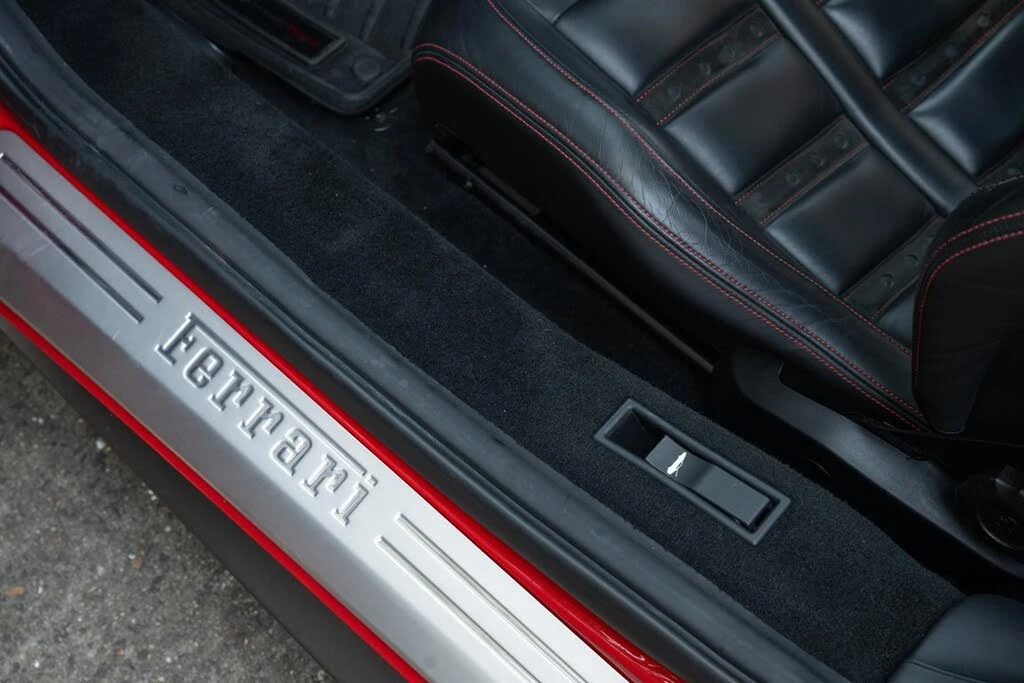 2012 Ferrari 458 Italia - Image 27 of 31