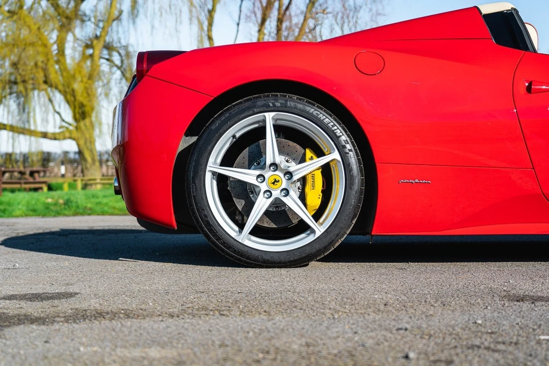 2012 Ferrari 458 Spider - Image 19 of 30