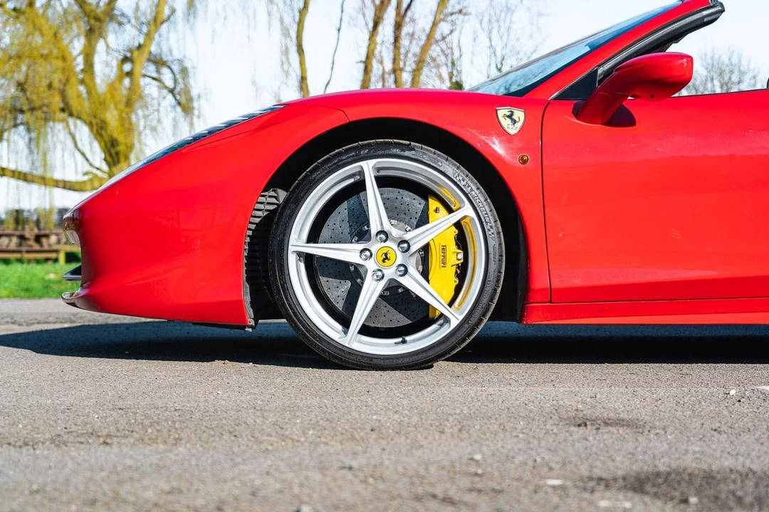 2012 Ferrari 458 Spider - Image 17 of 30