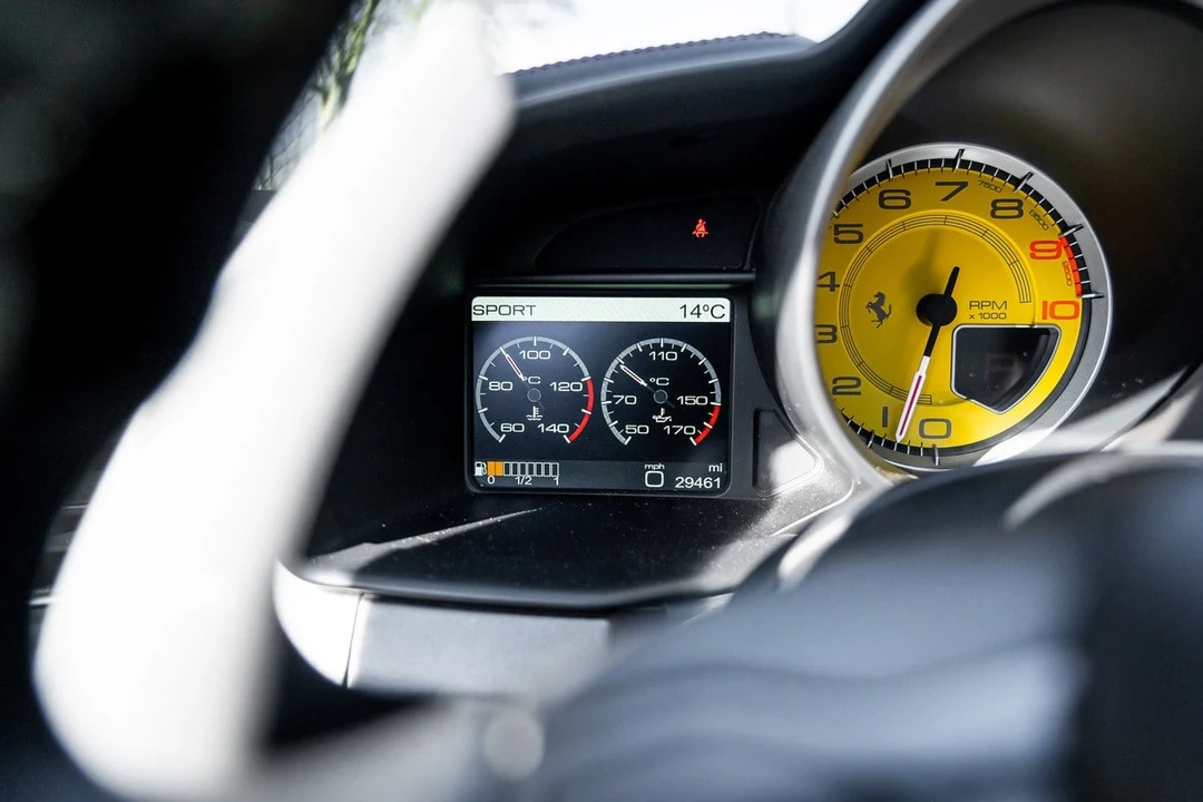 2012 Ferrari 458 Spider - Image 24 of 30