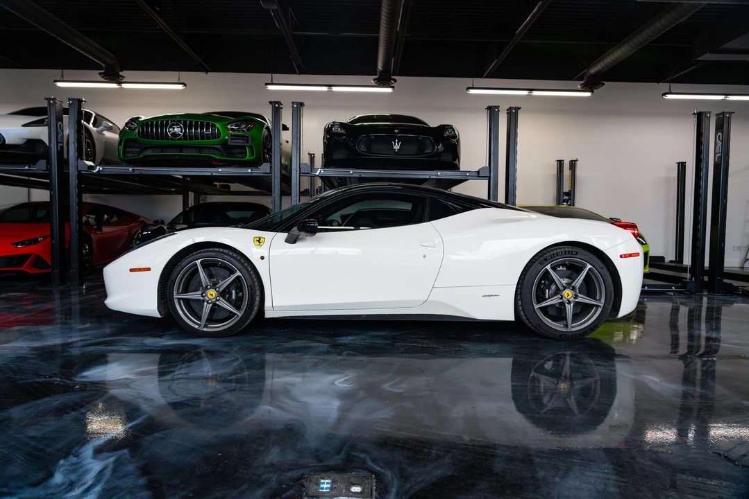 2012 Ferrari 458 Italia - Image 11 of 31