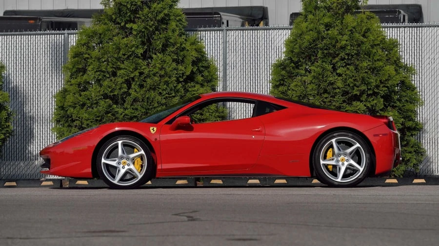 2012 Ferrari 458 Italia - Image 8 of 12