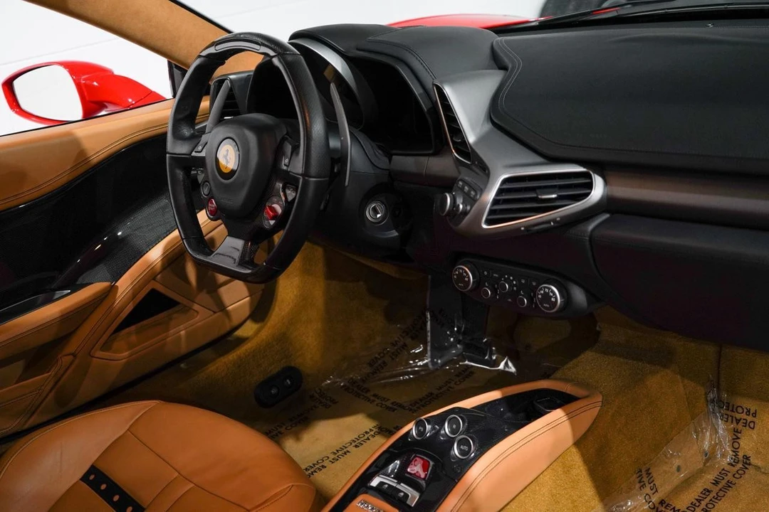 2012 Ferrari 458 Italia - Image 15 of 21