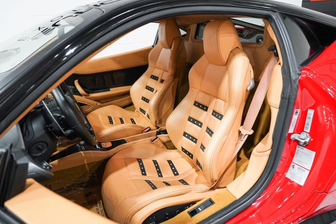 2012 Ferrari 458 Italia - Image 9 of 21