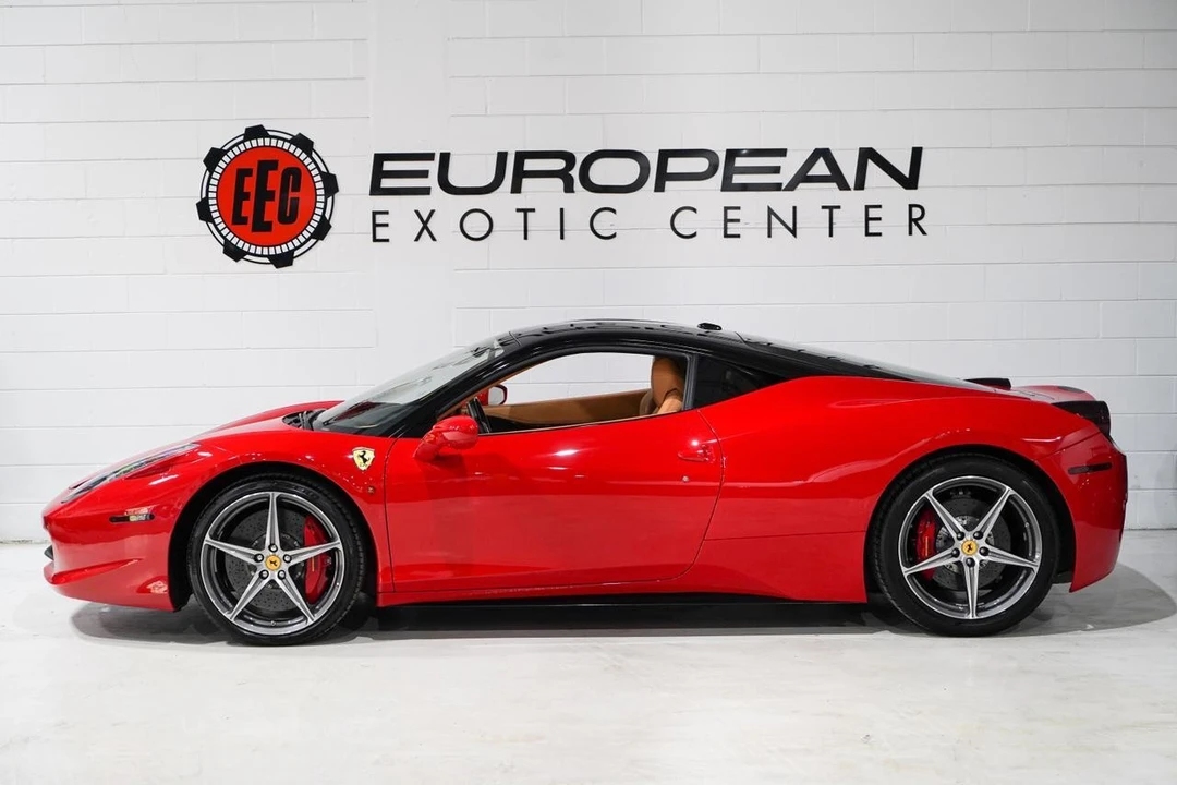 2012 Ferrari 458 Italia - Image 7 of 21