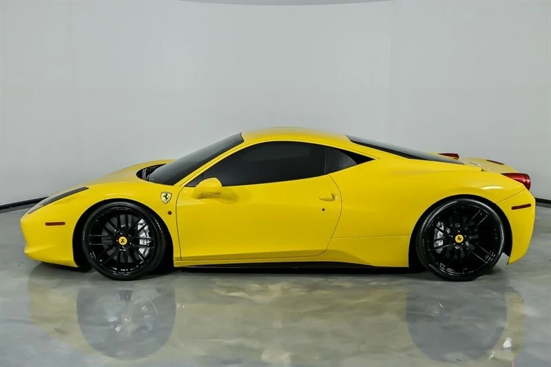 2012 Ferrari 458 Italia - Image 8 of 12