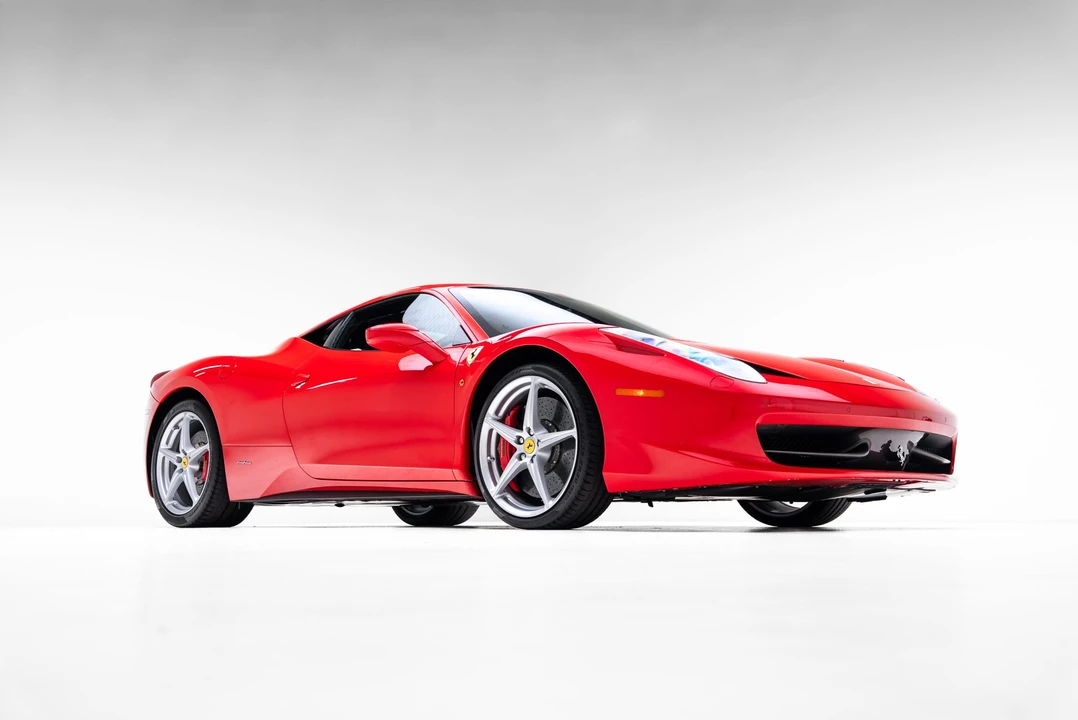 2012 Ferrari 458 Italia - Image 9 of 31