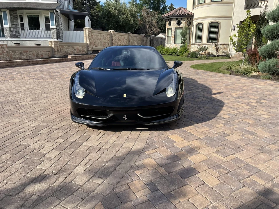 2012 Ferrari 458 Italia - Image 2 of 31