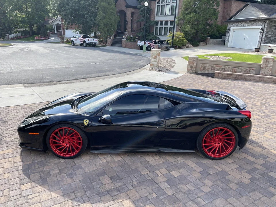 2012 Ferrari 458 Italia - Image 7 of 31