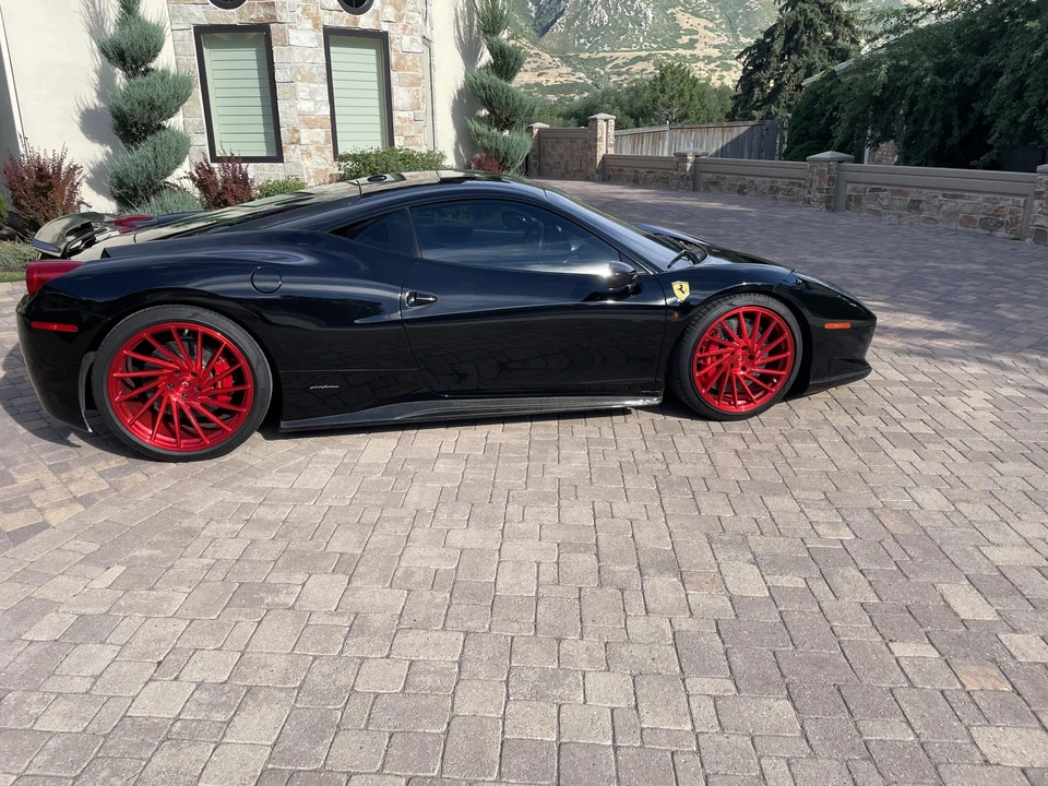 2012 Ferrari 458 Italia - Image 12 of 31