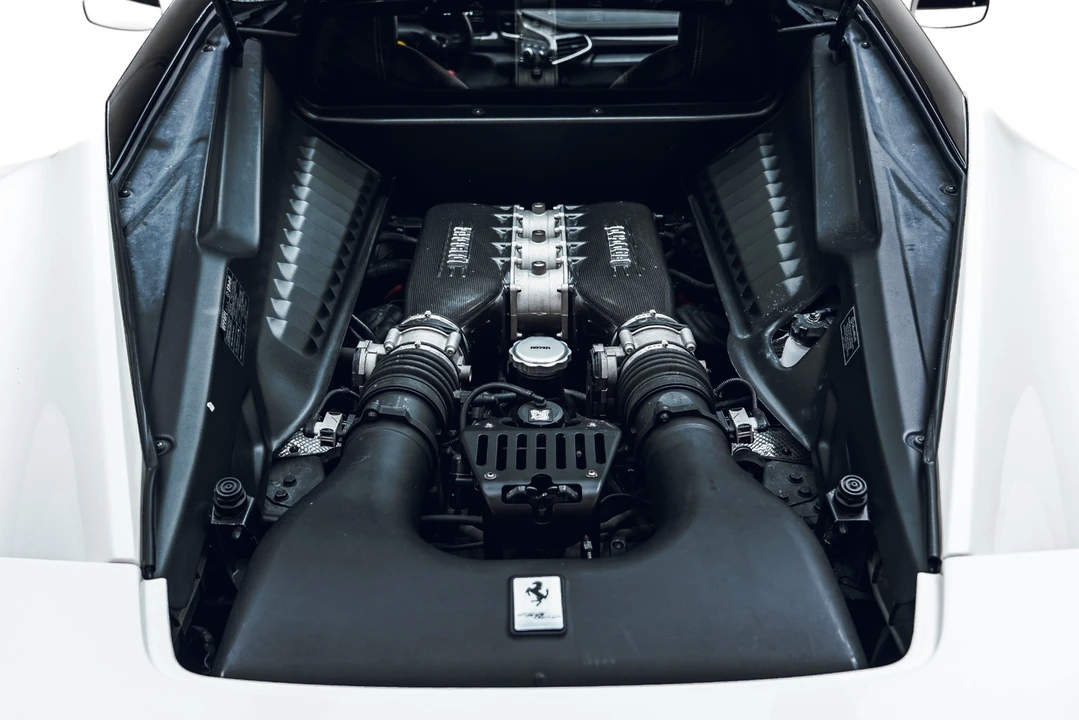 2012 Ferrari 458 Italia - Image 29 of 31