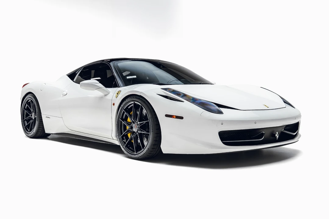2012 Ferrari 458 Italia - Image 4 of 31