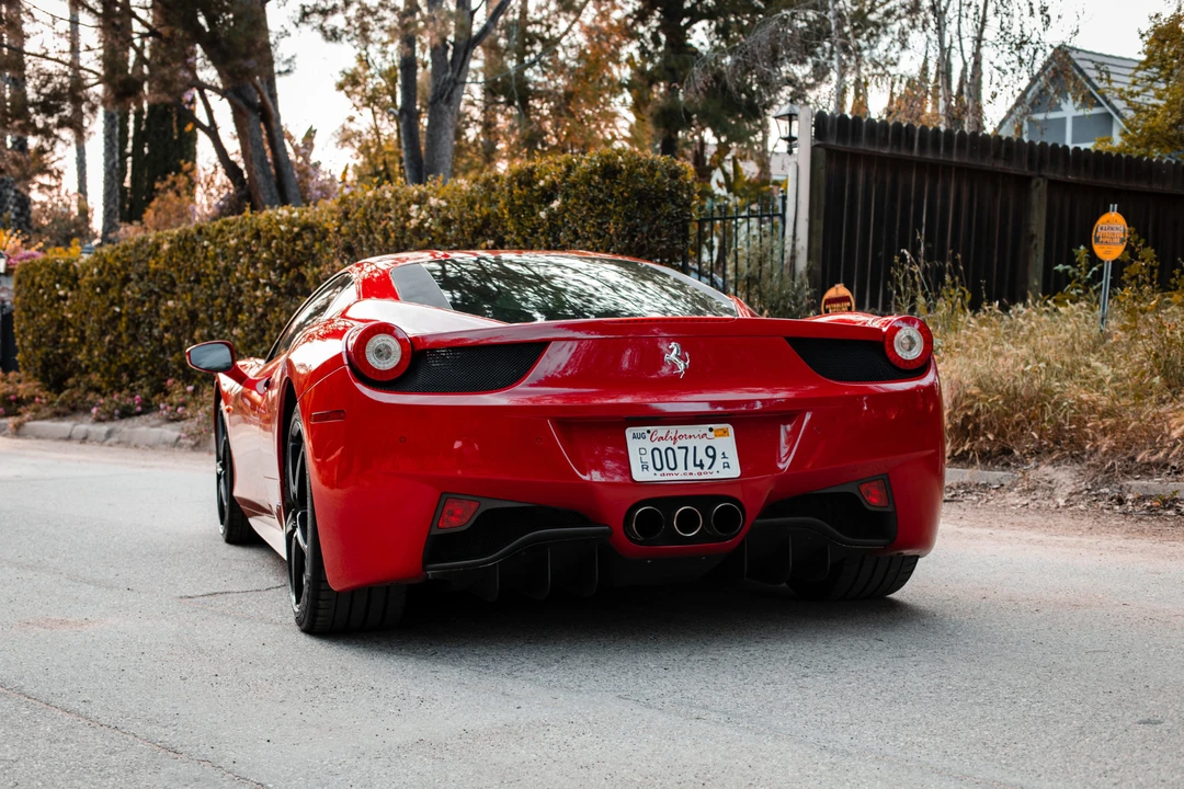 2012 Ferrari 458 Italia - Image 17 of 31