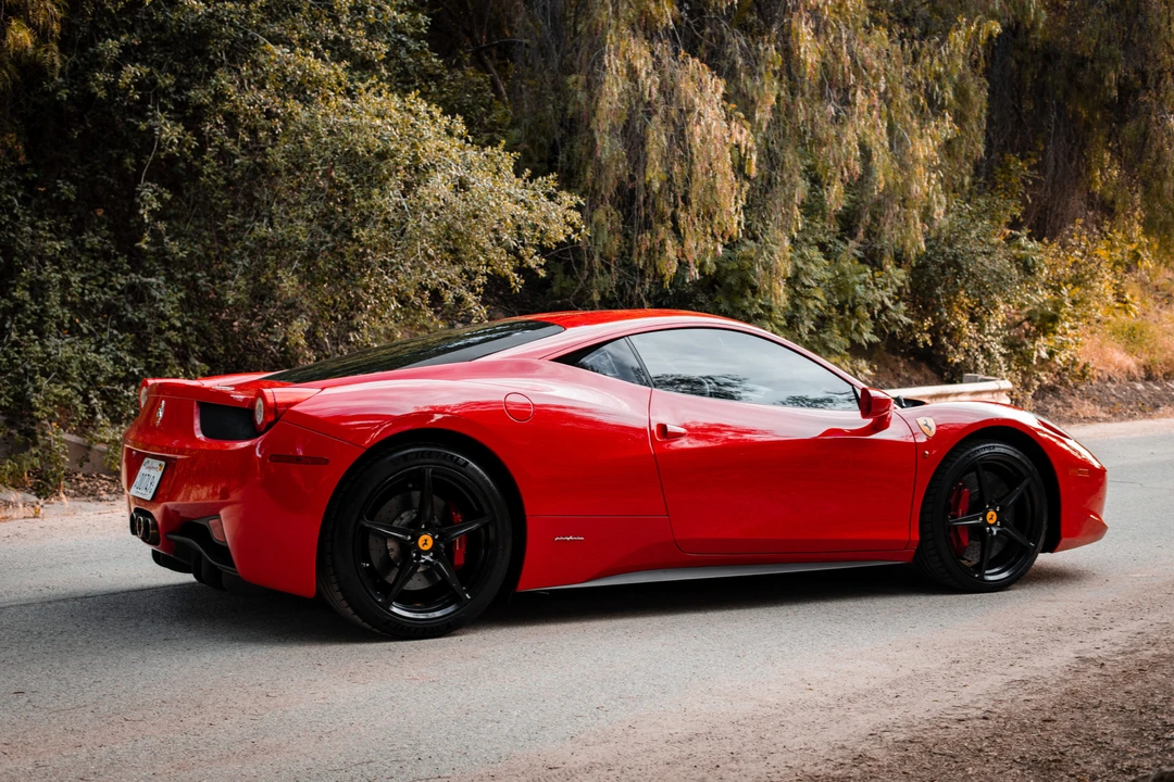 2012 Ferrari 458 Italia - Image 24 of 31