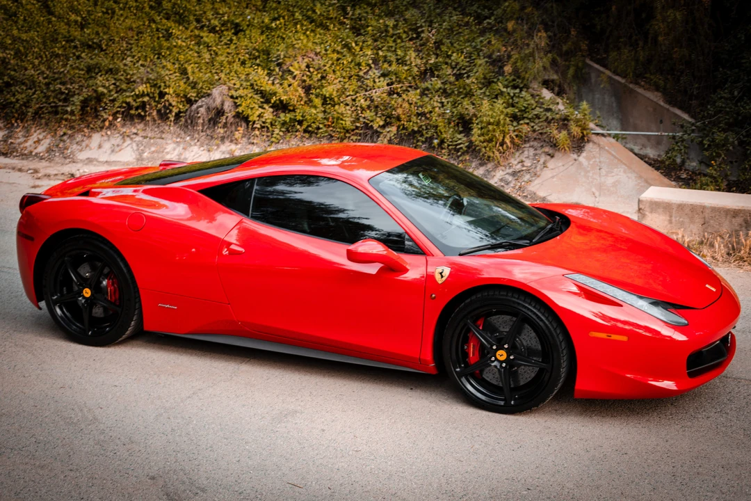 2012 Ferrari 458 Italia - Image 27 of 31