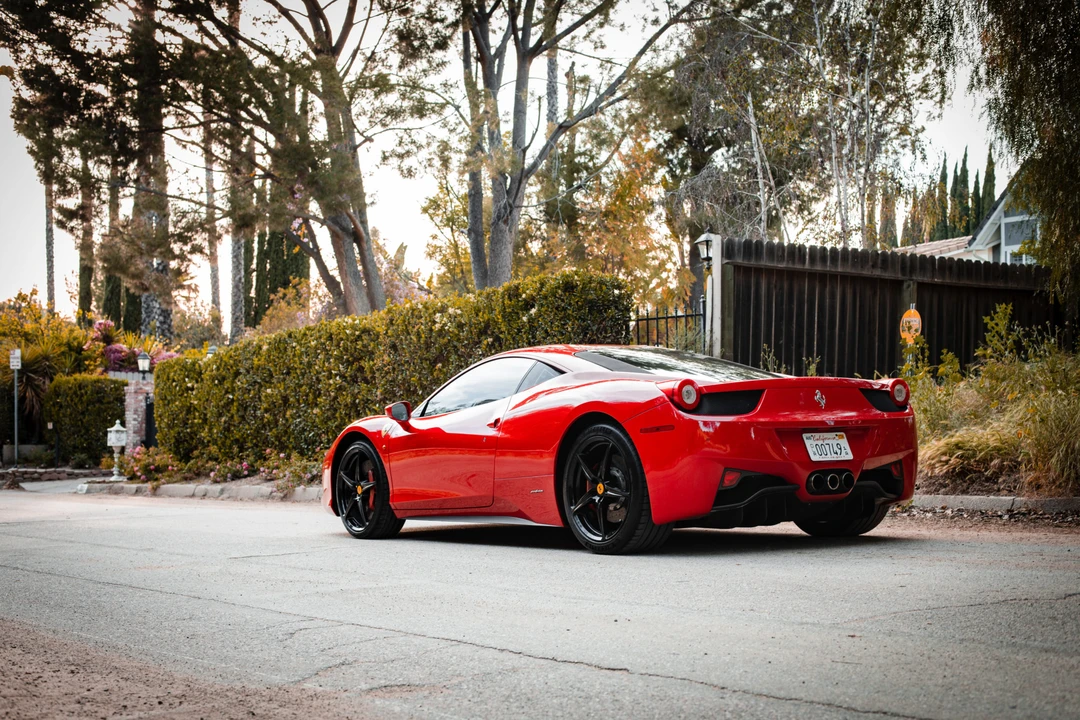 2012 Ferrari 458 Italia - Image 9 of 31