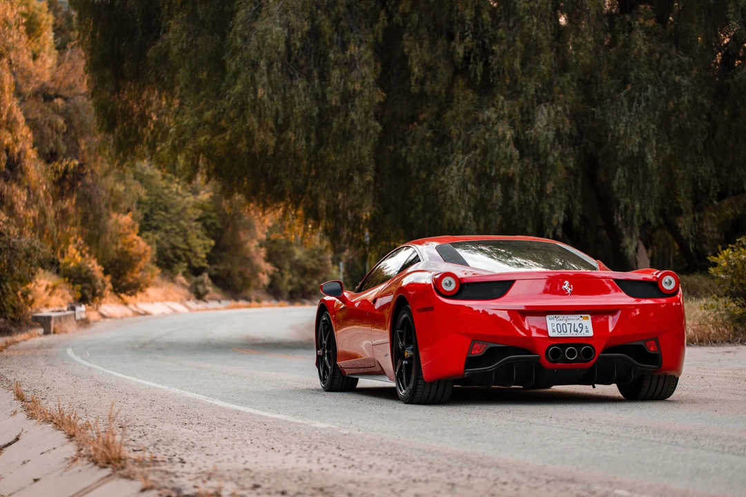 2012 Ferrari 458 Italia - Image 12 of 31